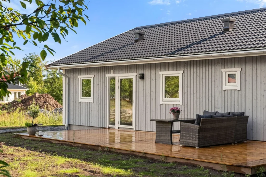 19. Nylaggning av Tak. Nybyggnation Villa